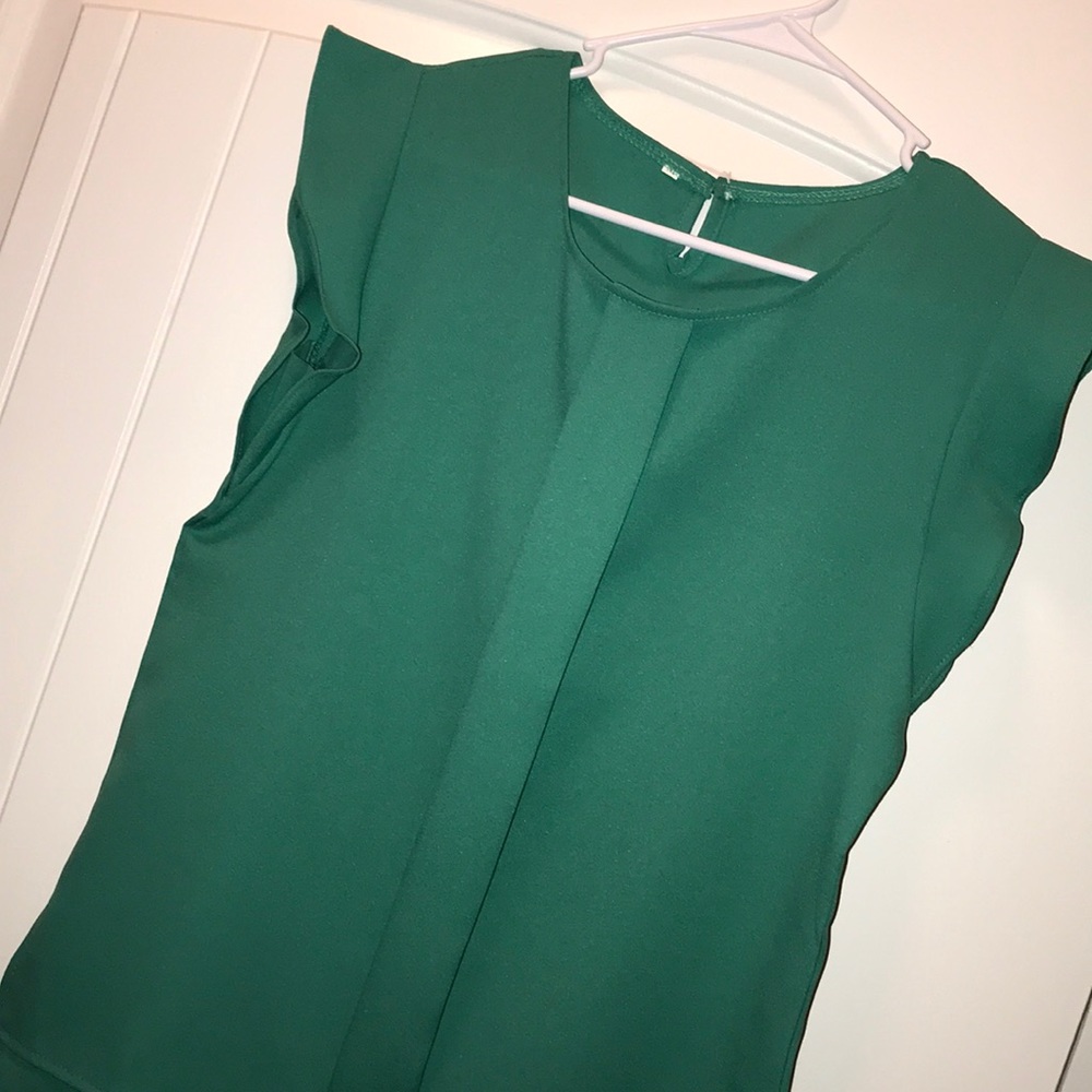 Green blouse